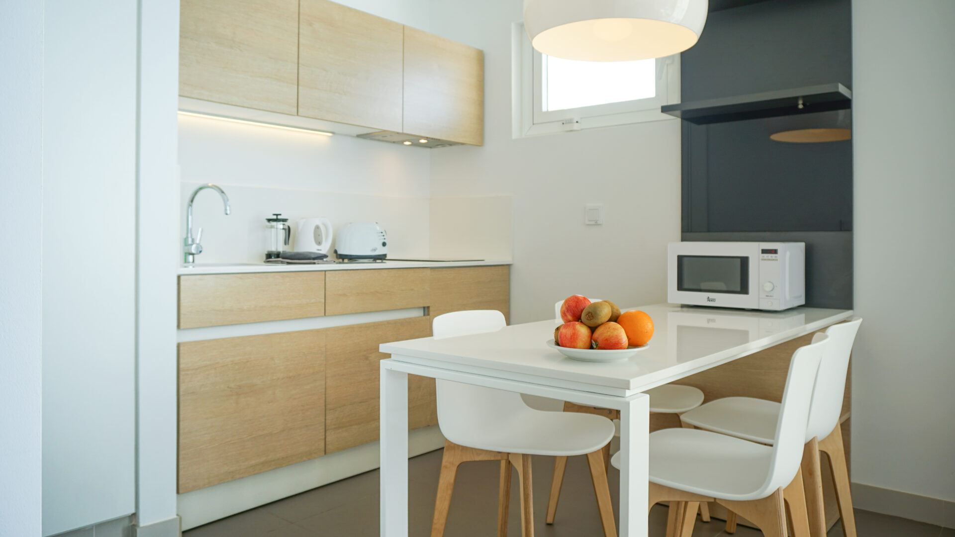 Comfort 2 Bed | 1 Bath - No View image