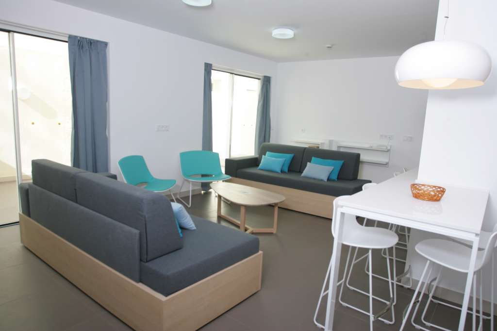 Comfort 2 Bed | 2 Bath - No View  image