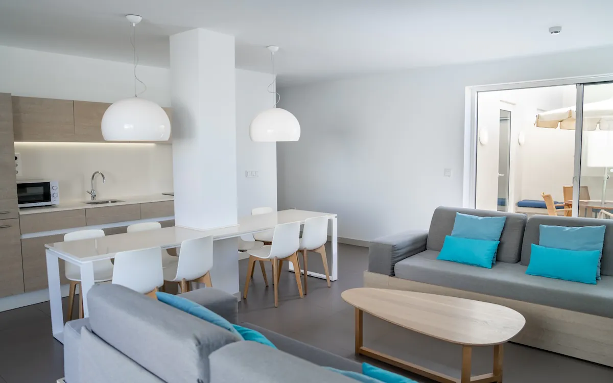 GROUP-FRIENDLY ACCOMMODATION